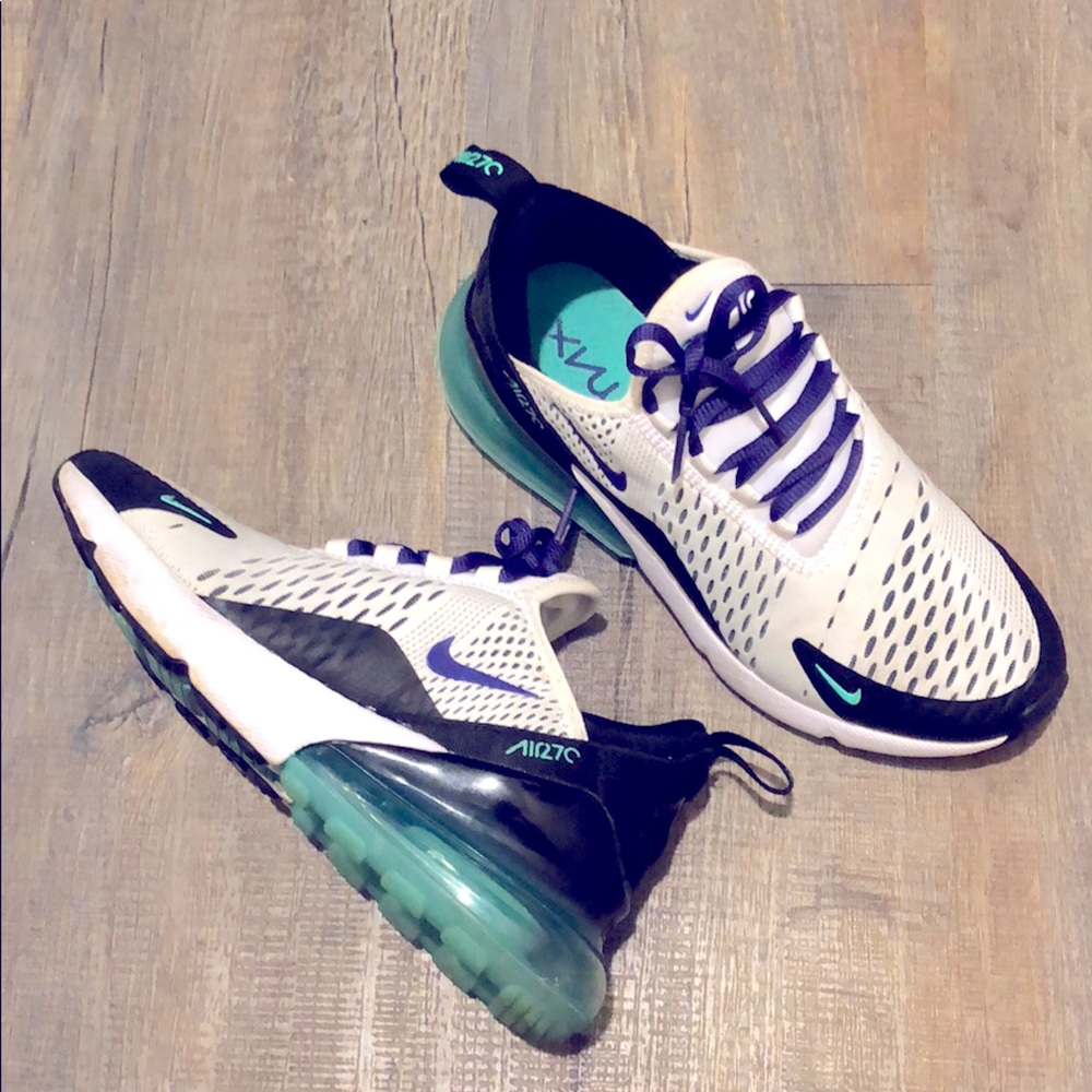 Nike W Air Max 270